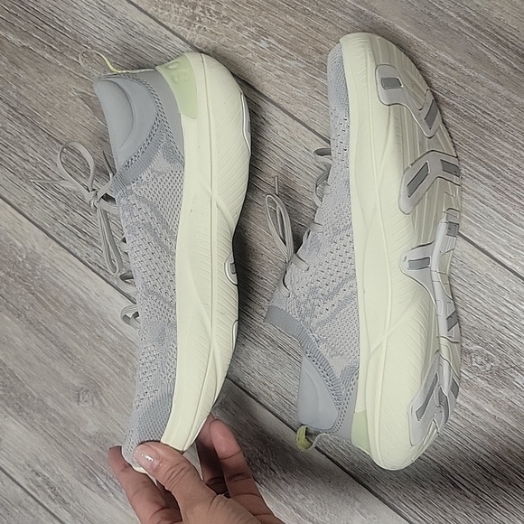 NWOT Sorel Explorer Blitz Gray w/ Yellow Wonens Shoes Size 7 1/2 - Picture 6 of 8